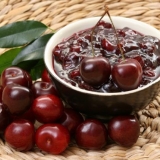 Džem od trešanja bez koštica: recepti za zimu, kako kuhati od svježih i smrznutih bobica